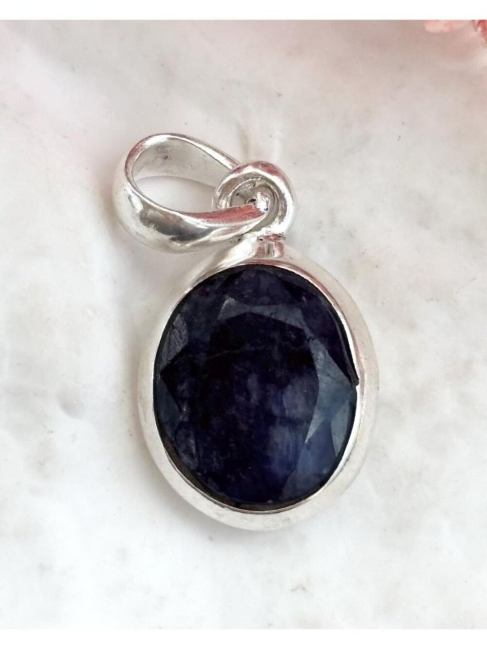 Rough Blue Sapphire Minimalist Gemstone Sterling Silver 925 Vintage Pendant